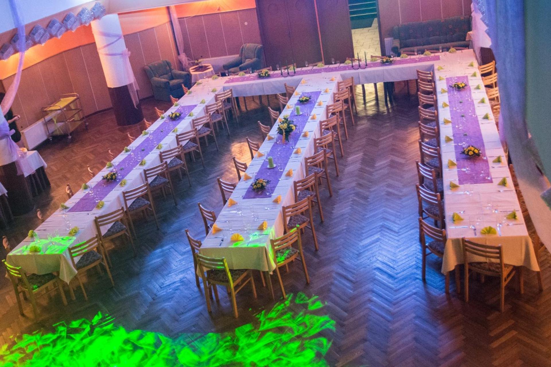 Hotel Morava Jevíčko Dış mekan fotoğraf