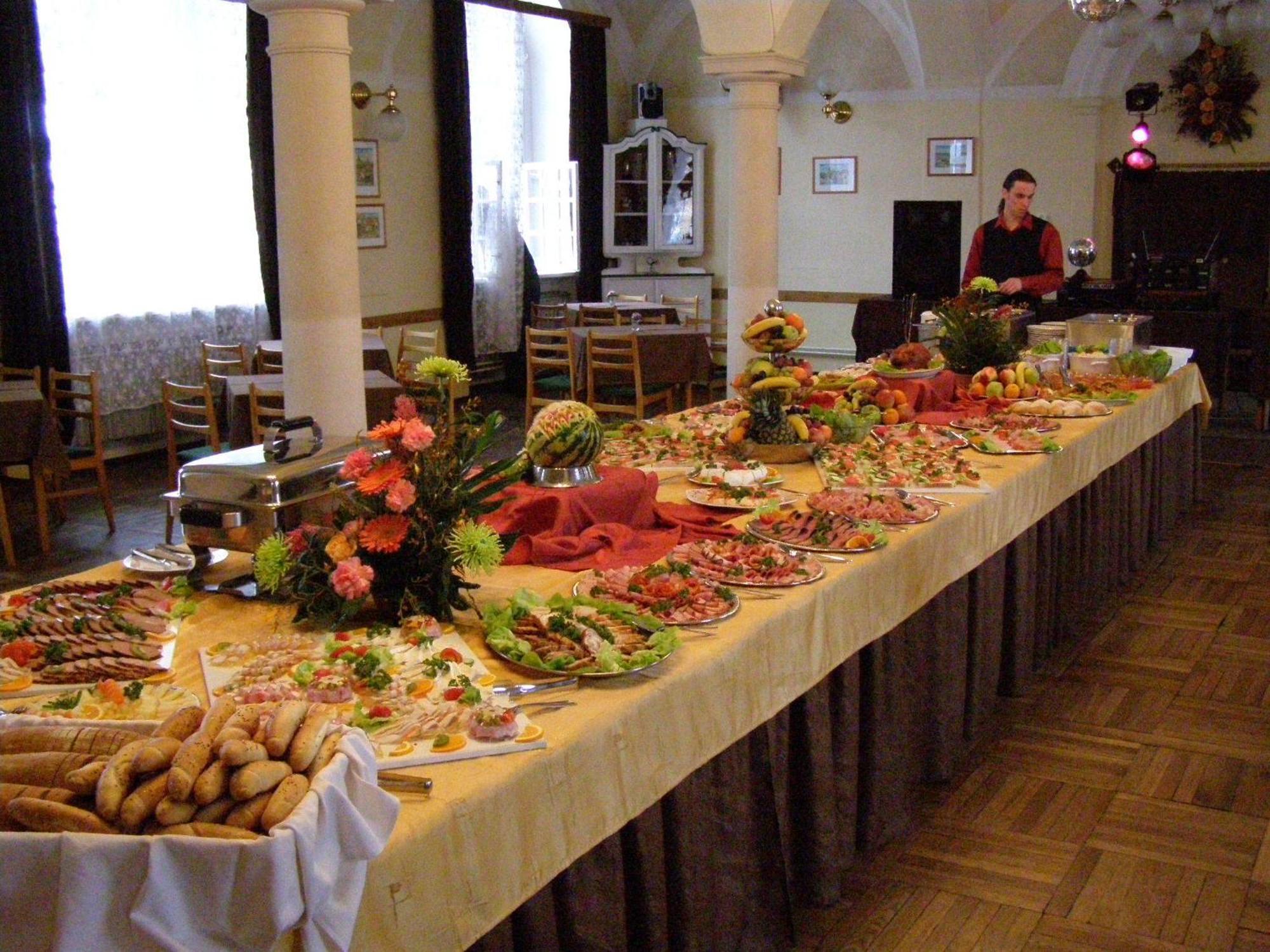 Hotel Morava Jevíčko Dış mekan fotoğraf